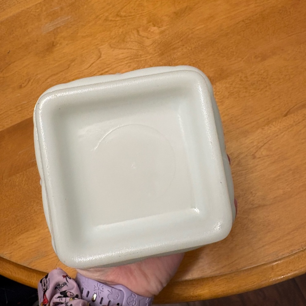 vintage Anchor Hocking milk glass Dish - Picture 7 of 7